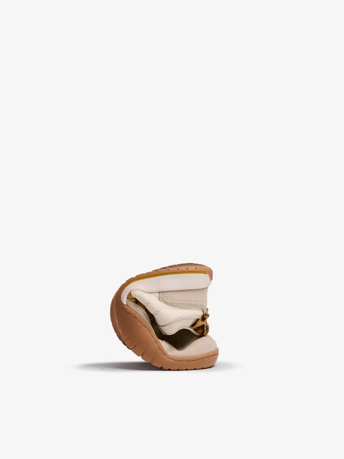 Mustang Free Orbit Beige
