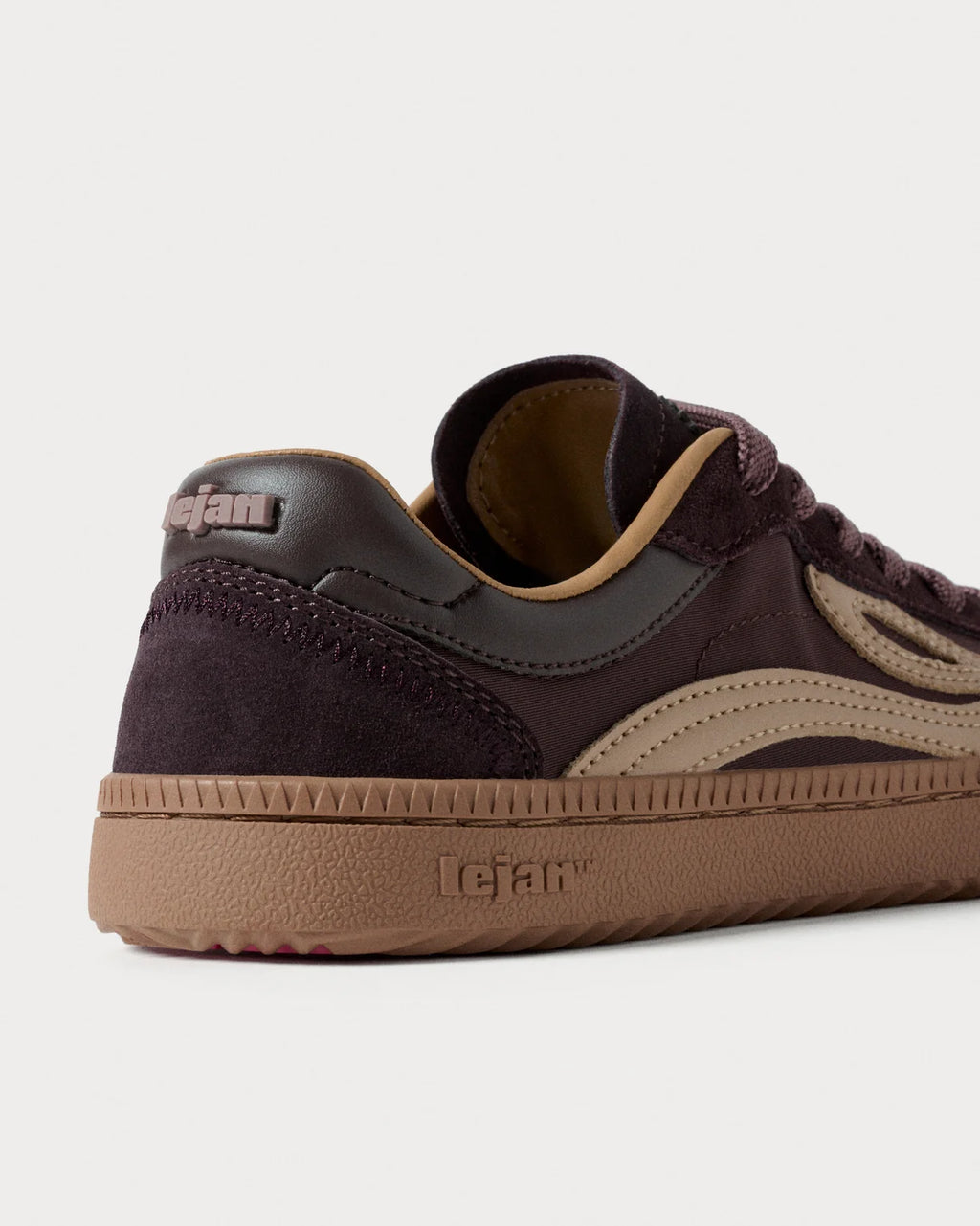 Lejan One Burgundy